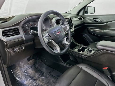 Used 2023 GMC Acadia SLT w/ Trailering Package image 16