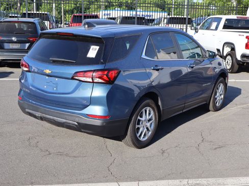 Used 2024 Chevrolet Equinox LT FWD image 21