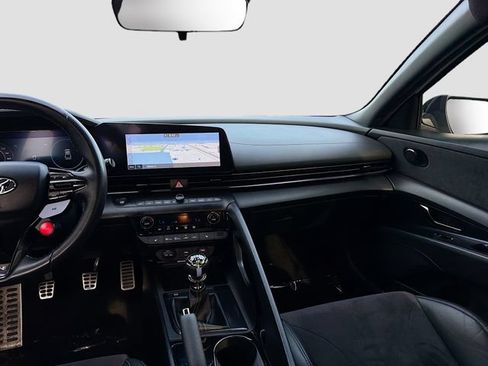 Used 2022 Hyundai Elantra N FWD image 23
