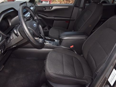 Used 2023 Ford Escape Active image 13