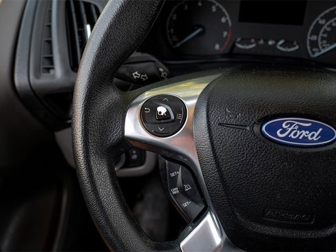 Used 2022 Ford Transit Connect XL image 13