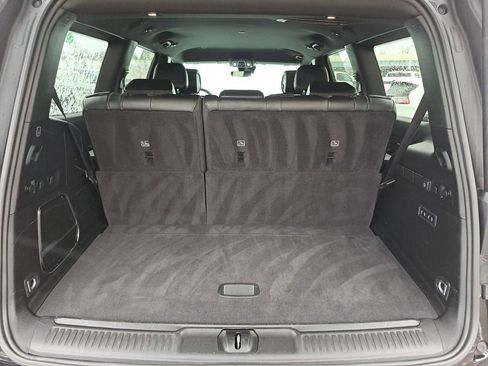 Used 2024 Jeep Wagoneer Series III image 6