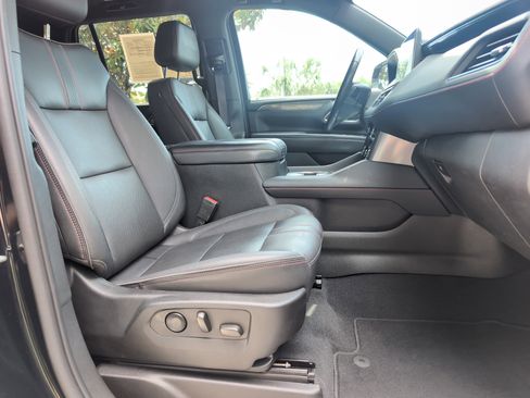 Used 2023 Chevrolet Tahoe RST w/ Sport Performance Package AWD/4WD image 34