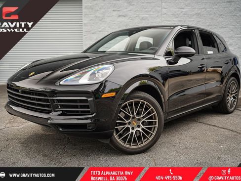 Used 2022 Porsche Cayenne Platinum Edition image 1