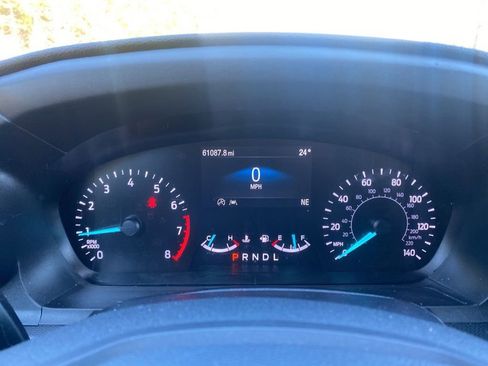 Used 2021 Ford Explorer Base image 18