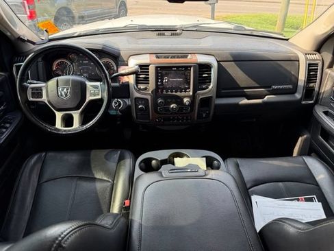 Used 2018 RAM 2500 Laramie AWD/4WD image 15