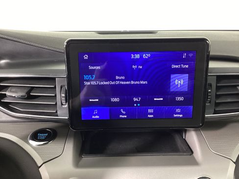 Used 2023 Ford Explorer XLT w/ Equipment Group 202A AWD/4WD image 32
