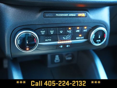 Used 2025 Ford Escape ST-Line AWD/4WD image 35