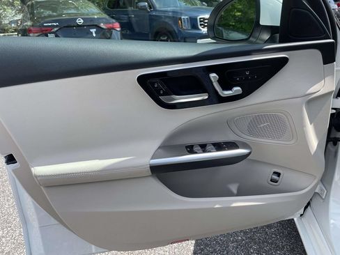 Used 2025 Mercedes-Benz C 300 Sedan image 16