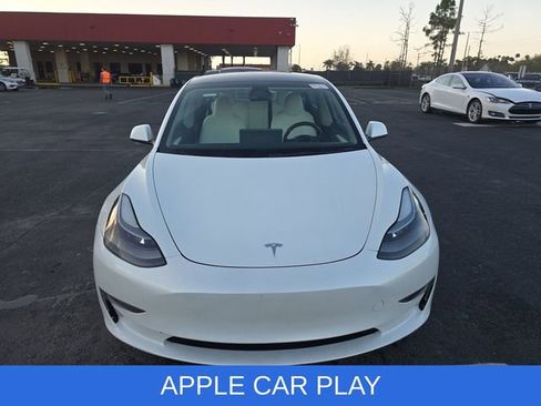 Used 2023 Tesla Model 3 Standard Range image 3