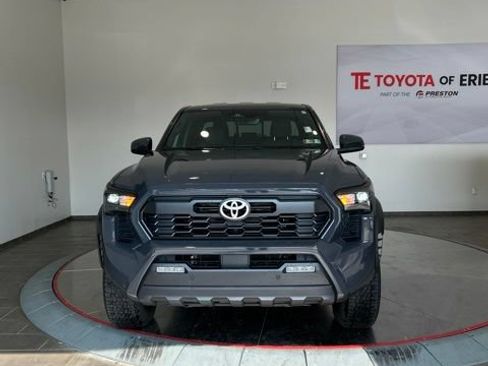 Certified 2025 Toyota Tacoma TRD Off-Road w/ TRD Off Road Upgrade Package AWD/4WD image 1