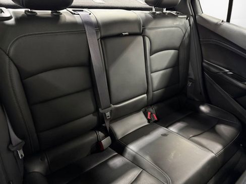 Used 2017 Chevrolet Cruze Premier FWD image 18