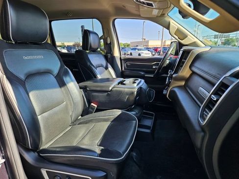 Used 2020 RAM 1500 Laramie AWD/4WD image 20