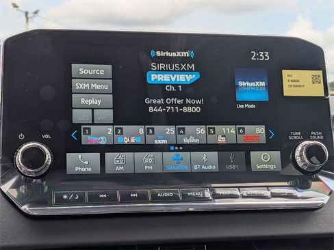 New 2025 Mitsubishi Outlander SE image 21