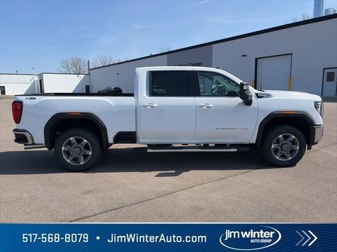 New 2026 GMC Sierra 2500 SLE AWD/4WD image 13