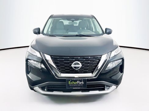 Used 2023 Nissan Rogue S AWD/4WD image 2