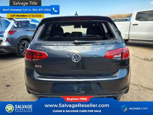 Used 2017 Volkswagen GTI SE image 8