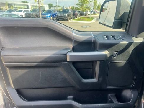 Used 2020 Ford F150 XLT w/ Equipment Group 302A Luxury AWD/4WD image 16