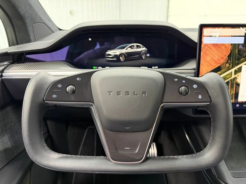 Used 2023 Tesla Model X Plaid AWD/4WD image 27