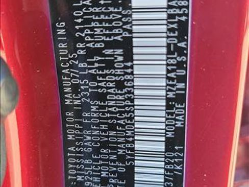 Used 2025 Toyota Corolla LE image 22