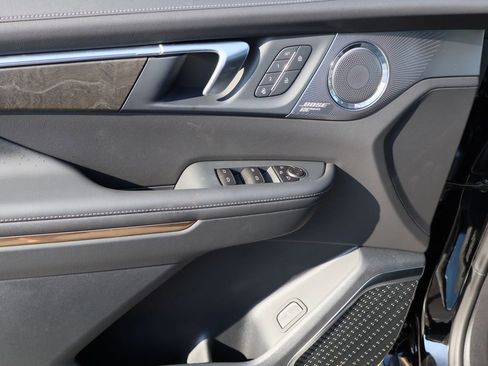 New 2026 Buick Enclave Avenir image 12