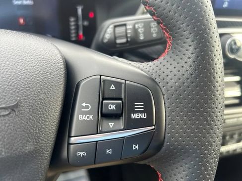 Used 2023 Ford Escape ST-Line Select w/ Class II Trailer Tow Package AWD/4WD image 25