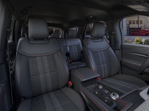 New 2026 Ford Explorer ST-Line w/ ST-Line Street Pack AWD/4WD image 10