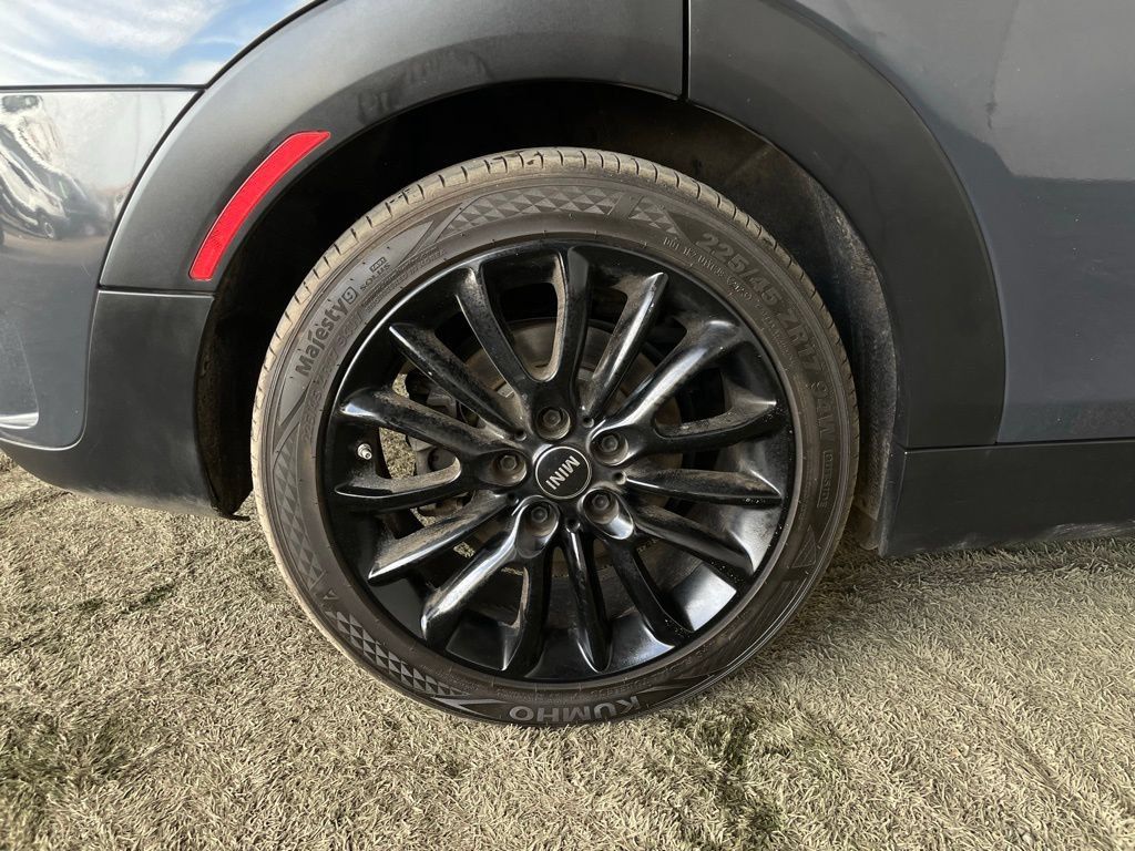Used 2017 MINI Cooper Clubman S AWD/4WD image 15