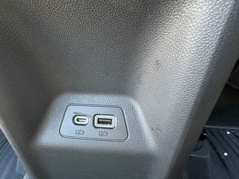 Used 2023 Buick Envision Essence w/ Technology Package I AWD/4WD image 15