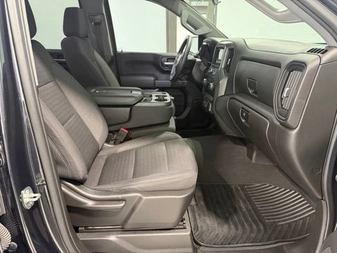 Used 2023 Chevrolet Silverado 1500 Custom AWD/4WD image 19