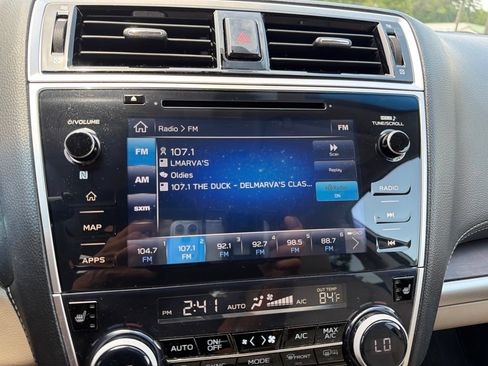 Used 2018 Subaru Outback 2.5i Limited AWD/4WD image 10