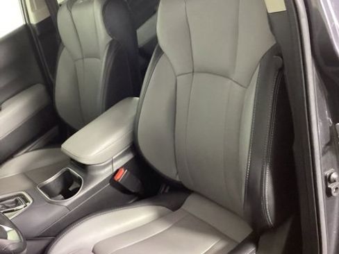 Used 2022 Subaru Outback Limited image 13