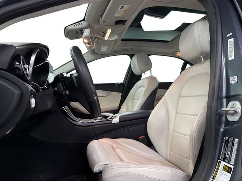 Used 2016 Mercedes-Benz C 300 4MATIC Sedan image 7