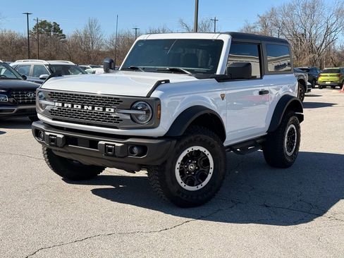 Used 2023 Ford Bronco Badlands w/ Sasquatch Package image 3