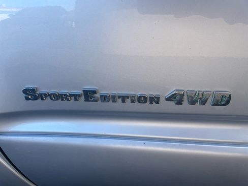 Used 2004 Toyota 4Runner Sport image 14