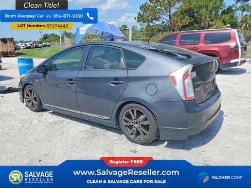 Used 2012 Toyota Prius Three w/ Plus Performance Pkg FWD image 3