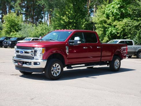 Certified 2017 Ford F250 XLT w/ XLT Premium Package AWD/4WD image 6