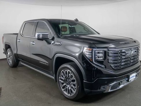 Used 2025 GMC Sierra 1500 Denali Ultimate AWD/4WD image 1