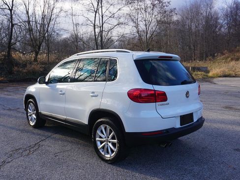 Used 2017 Volkswagen Tiguan Wolfsburg Edition FWD image 3