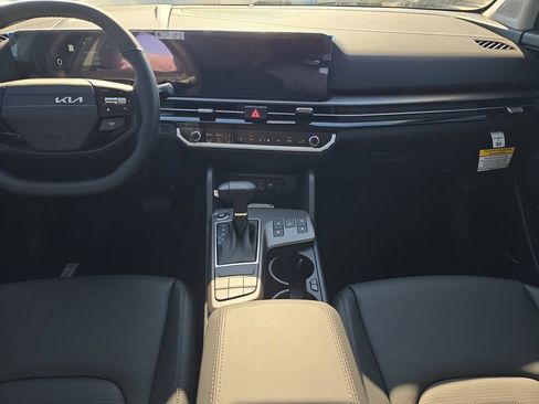 New 2026 Kia Sportage SX AWD/4WD image 15