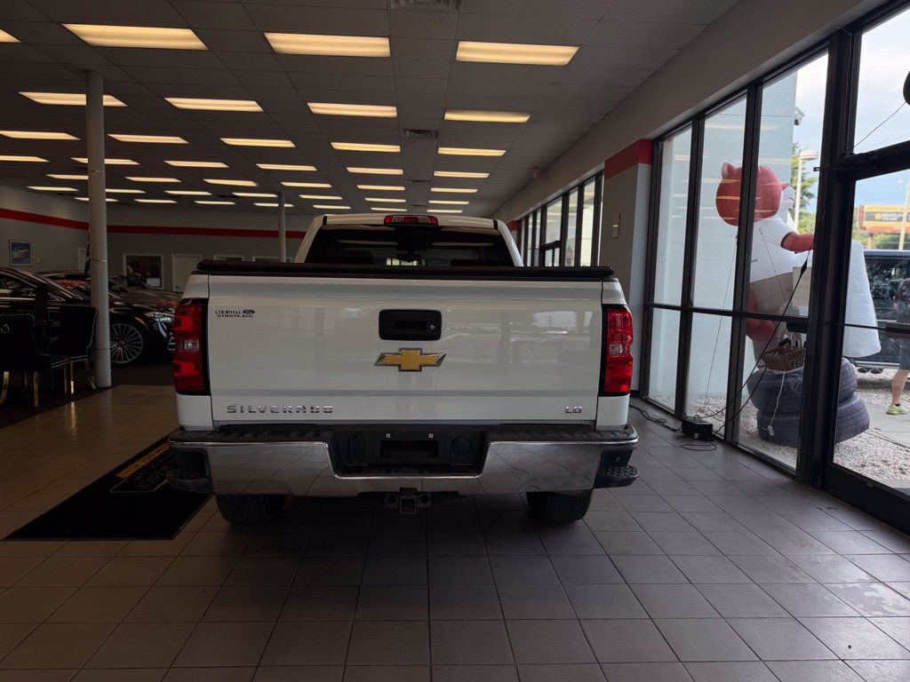 Used 2019 Chevrolet Silverado 1500 LT w/ All Star Edition AWD/4WD image 5
