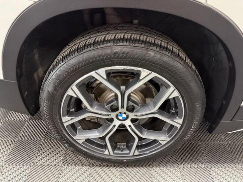 Used 2020 BMW X1 sDrive28i w/ Premium Package FWD image 19
