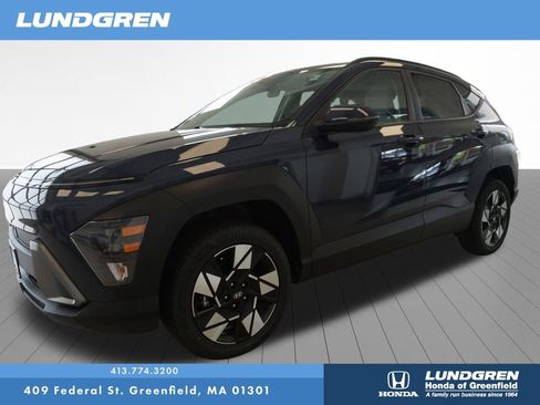 Used 2025 Hyundai Kona SEL AWD/4WD image 3