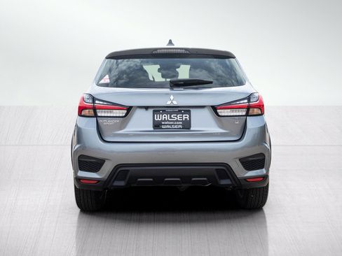 Used 2026 Mitsubishi Outlander Sport SE AWD/4WD image 4