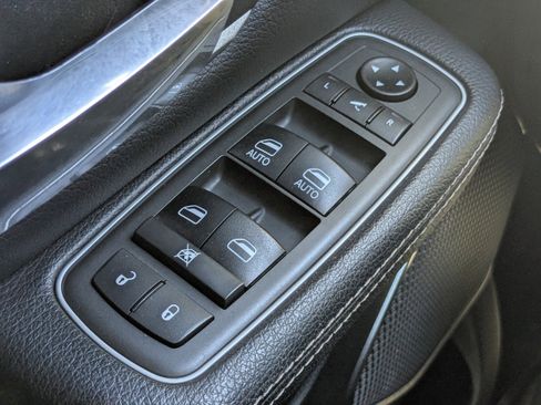 Used 2021 RAM 1500 Laramie w/ Sport Appearance Package image 23