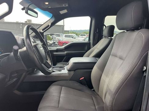 Used 2017 Ford F150 XLT w/ Equipment Group 302A Luxury AWD/4WD image 21