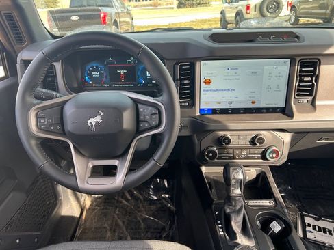 New 2025 Ford Bronco Big Bend w/ Black Appearance Package image 9