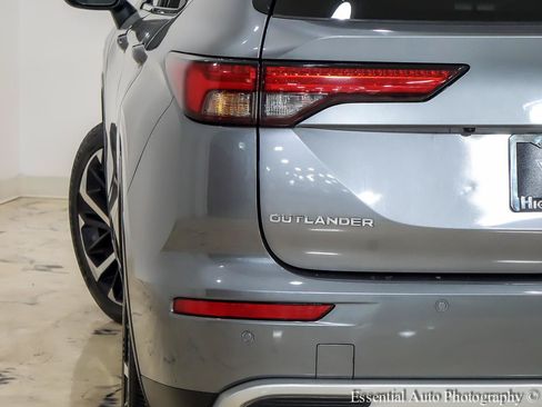 Used 2023 Mitsubishi Outlander SE AWD/4WD image 8