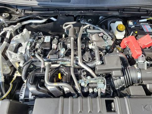 New 2026 Nissan Kicks SR w/ Cold Weather Package image 32