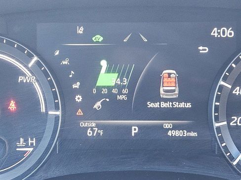 Used 2020 Toyota Highlander XLE image 17